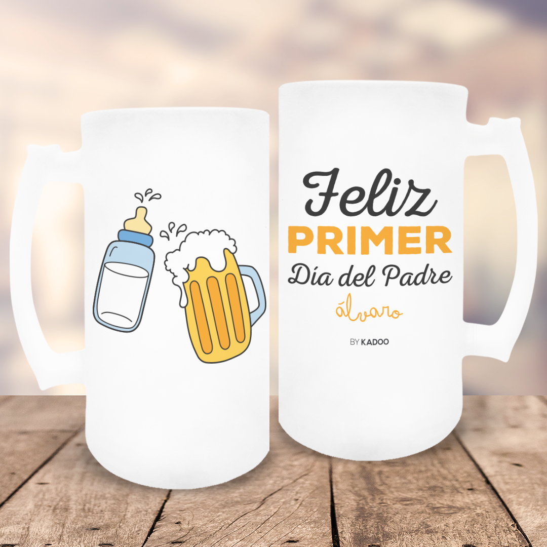 HappyMots Jarra de Cerveza Día del Padre | Hecha en Cerámica Blanca Premium  | 700 ml de capacaidad | Apta Para Microondas y Lavavajillas | Regalo